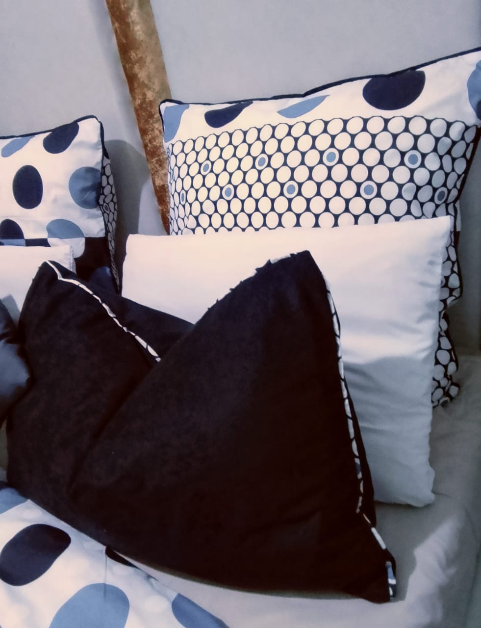Black & White Polka Dot Bedding Comforter Set